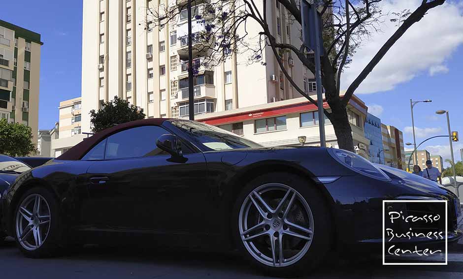 البصريات ÓⓇ, Santander Consumer Finance, وساطة التأمين Mario Bernal والأطفال والشركاء